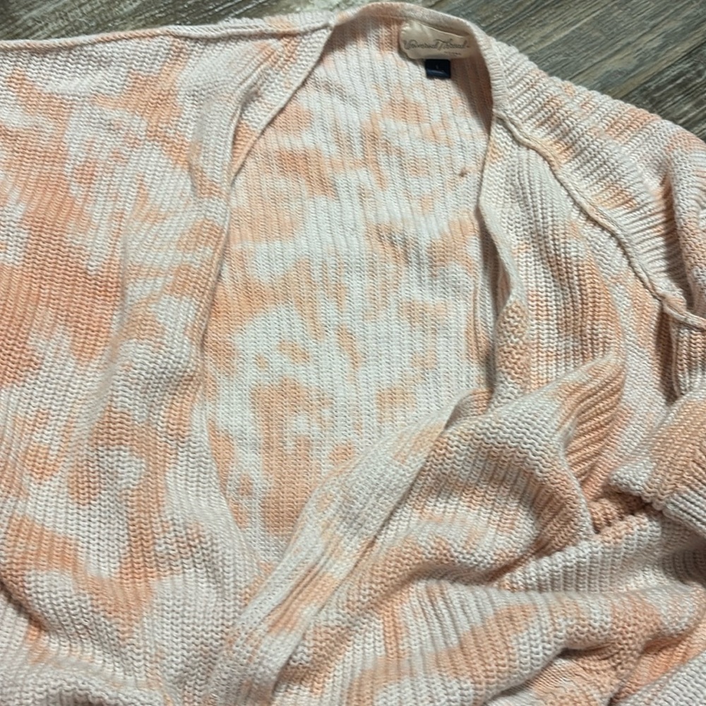 Universal thread cardigan